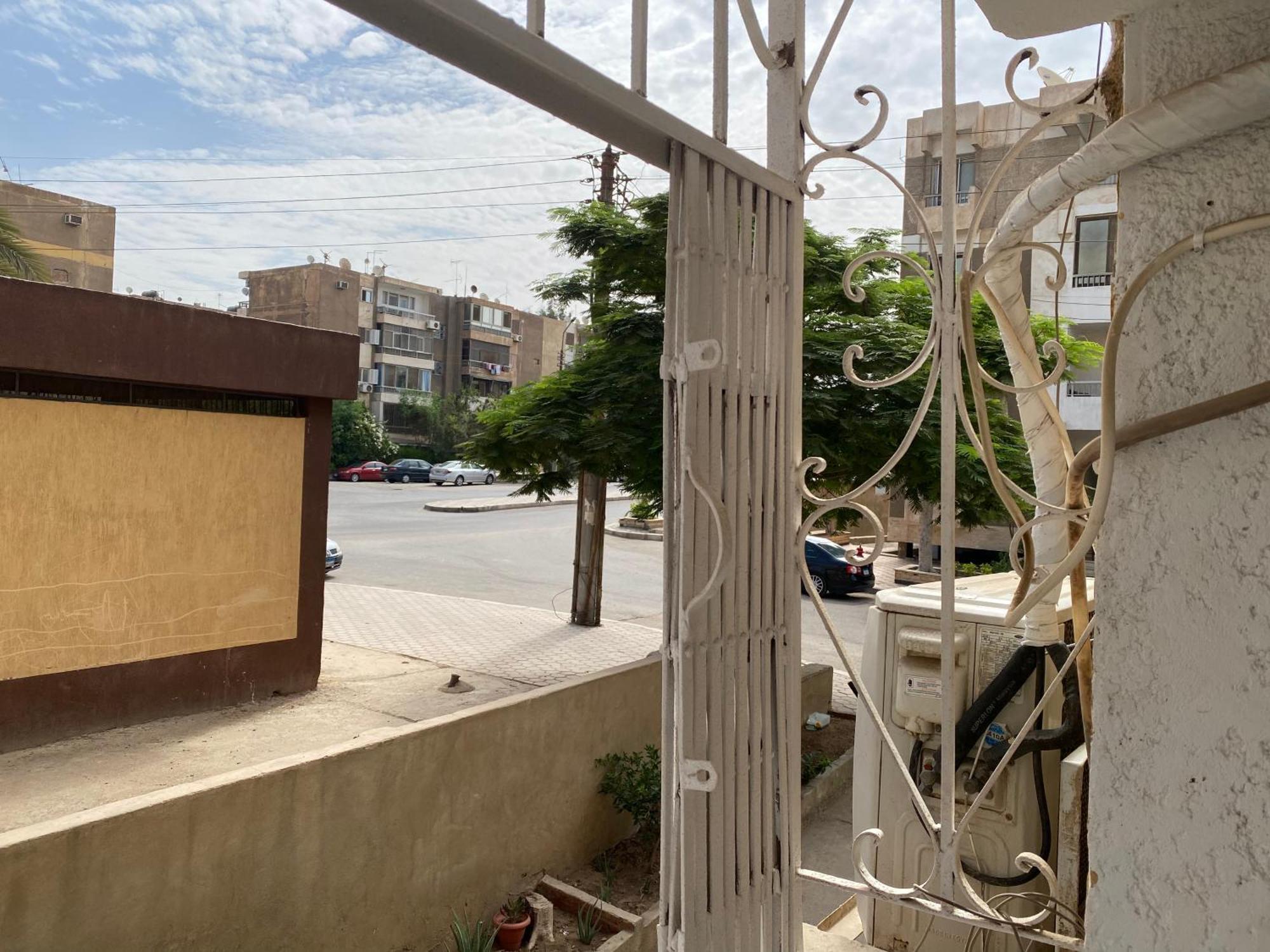Apartment Private In Shared Cozy Near Airport